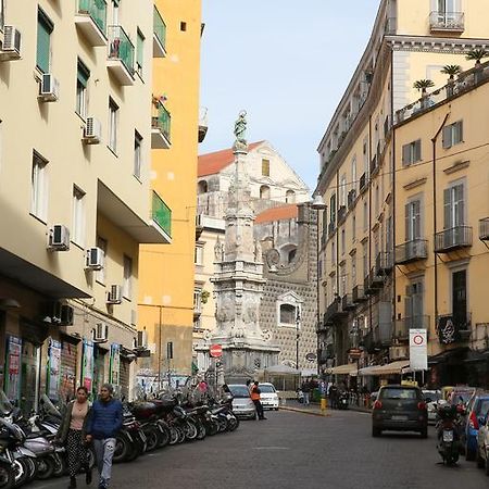 Casa Nel Cuore Di Napoliアパートメント エクステリア 写真