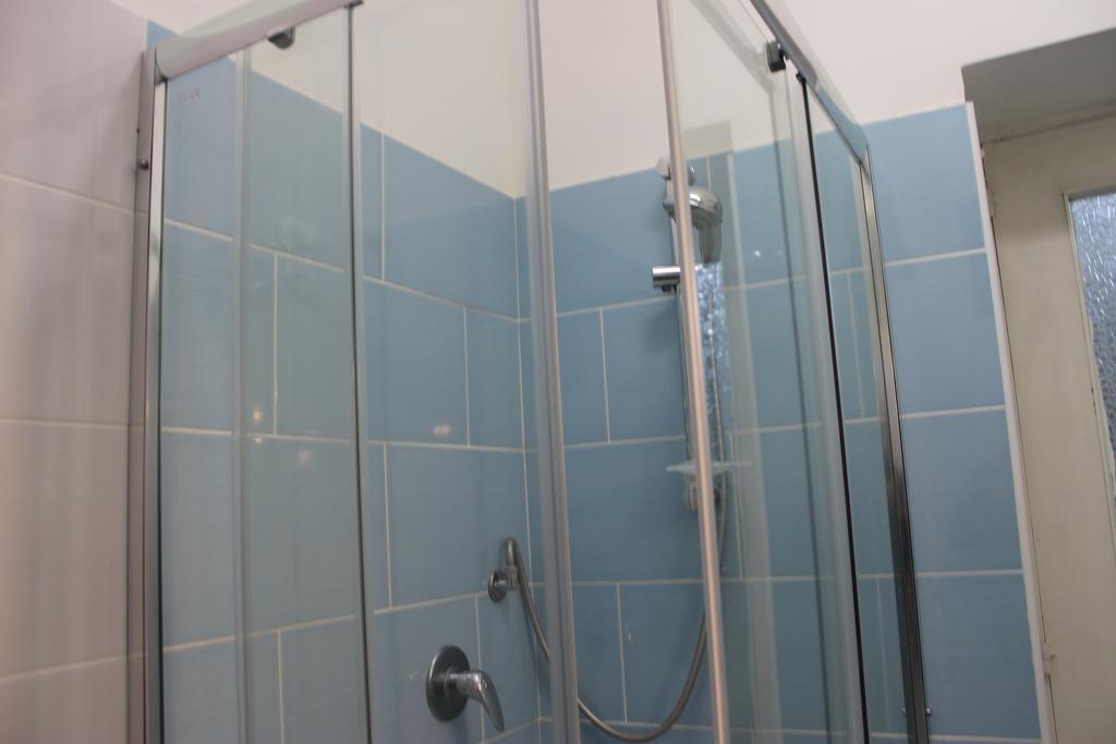 Casa Nel Cuore Di Napoliアパートメント エクステリア 写真